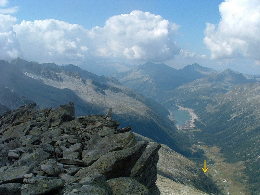 Rifugi e Bivacchi d''Italia.......